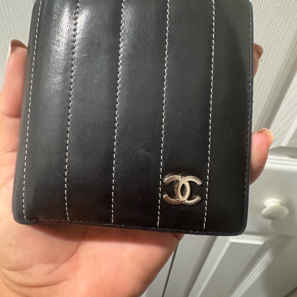 Chanel lambskin Black Leather Wallet W/COA - Picture 5 of 16